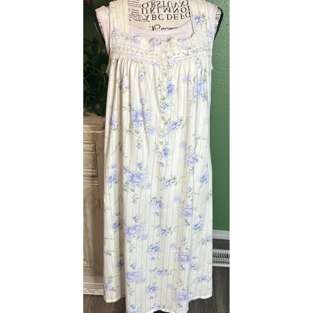 Celestial Dreams Sleeveless Nightgown Yellow Blue White Floral Housedress Medium